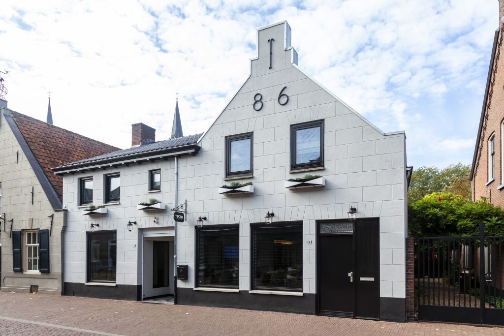 Tipcon IT Solutions 1103